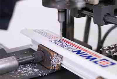 ساخت درب و پنجره